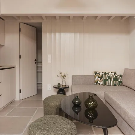 G - Modern Minimalist Retreat